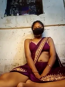 Snapshot of Madhuri-singh88 chatting on 06-09-26, 03:12 Madhuri-singh88 online show from 06-09-26, 03:12