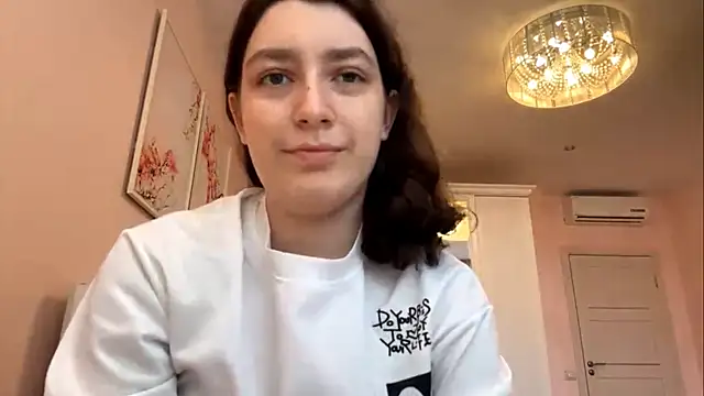 Snapshot of MilkySerenya chatting on 05-28-26, 11:51 MilkySerenya online show from 05-28-26, 11:51