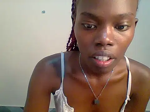 Snapshot of Sweet_quincy chatting on 07-10-26, 06:32 Sweet quincy online show from 07-10-26, 06:32