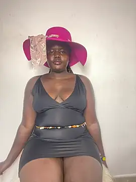 Snapshot of melaninglasskin chatting on 07-09-26, 09:19 melaninglasskin online show from 07-09-26, 09:19