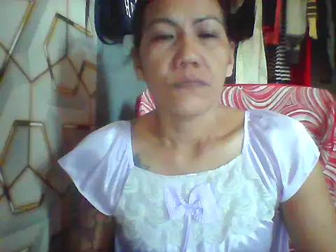 Snapshot of pinayheartaker chatting on 06-07-26, 02:59 pinayheartaker online show from 06-07-26, 02:59