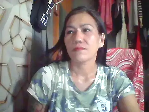 Snapshot of pinayheartaker chatting on 06-10-26, 01:06 pinayheartaker online show from 06-10-26, 01:06