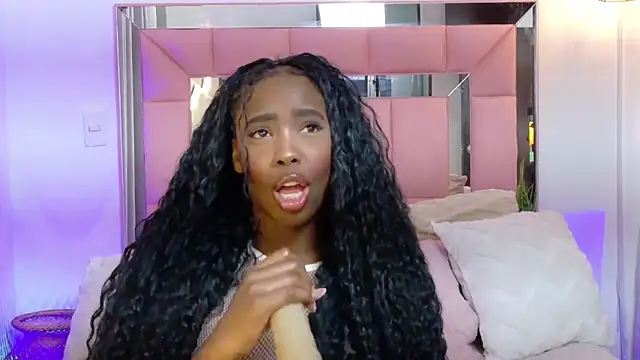 Nia Williams online show from 06-18-26, 05:06