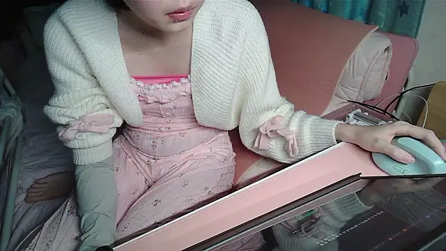Haohchang online show from 07-05-26, 04:19