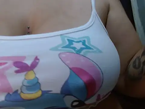 Snapshot of Sendy_Dirtyy_Fuull chatting on 07-09-26, 07:07 Sendy Dirtyy Fuull online show from 07-09-26, 07:07