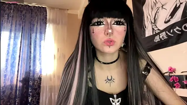 HolyCute online show from 07-20-26, 03:36