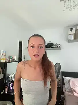 Snapshot of PoisonIvy_x chatting on 06-17-26, 02:07 PoisonIvy x online show from 06-17-26, 02:07