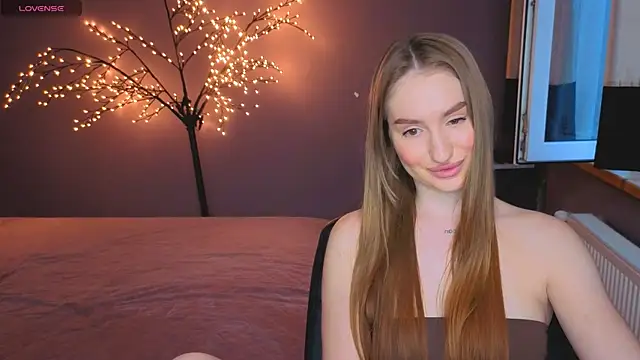 AlisaFoxis online show from 07-06-26, 05:37