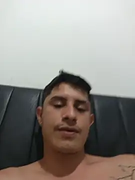 Snapshot of wickedboy_twin1 chatting on 07-18-26, 01:43 wickedboy twin1 online show from 07-18-26, 01:43