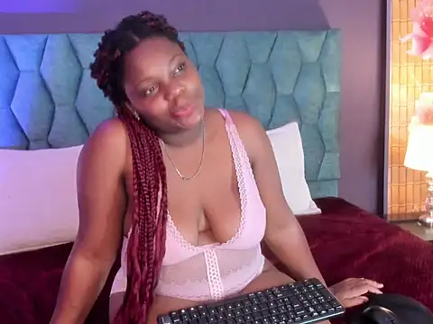 RoxaneMiranda online show from 05-28-26, 08:50