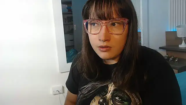 ValentinaGreyy online show from 06-06-26, 10:03