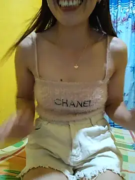 Snapshot of MsCaramel_Love chatting on 06-01-26, 10:50 MsCaramel Love online show from 06-01-26, 10:50