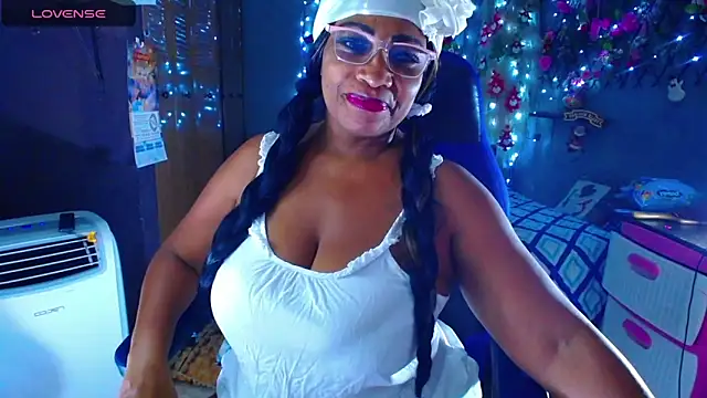 cairohot online show from 12-22-24, 04:28