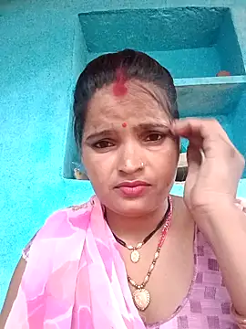 Snapshot of Divya_hot88 chatting on 06-03-26, 12:52 Divya hot88 online show from 06-03-26, 12:52
