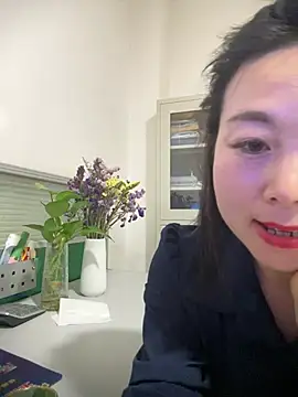 qingqing202666 online show from 06-01-26, 07:10
