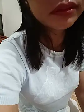 Snapshot of -Maya-a chatting on 07-05-26, 08:38 -Maya-a online show from 07-05-26, 08:38