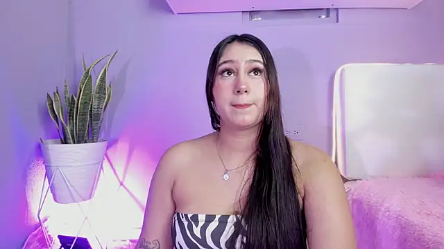 Snapshot of Allison_Peach chatting on 06-19-26, 08:23 Allison Peach online show from 06-19-26, 08:23