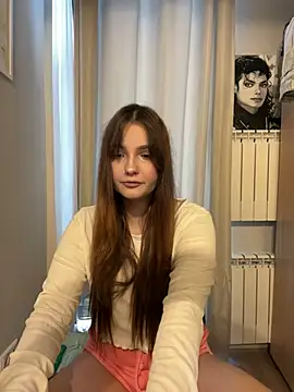Snapshot of Reilbellll chatting on 06-14-26, 03:25 Reilbellll online show from 06-14-26, 03:25