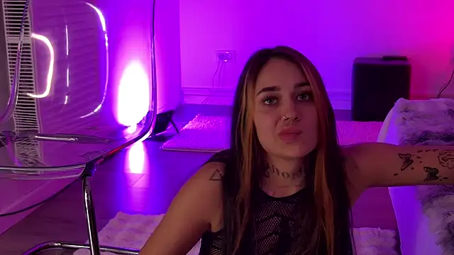 KyraDesire online show from 07-04-26, 02:12