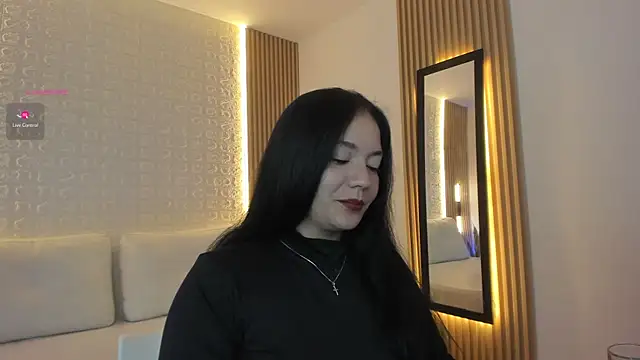 Snapshot of rebecaa_grey chatting on 06-20-26, 03:04 rebecaa grey online show from 06-20-26, 03:04