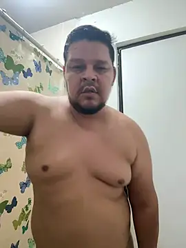 Snapshot of fercho25rv chatting on 07-14-26, 04:50 fercho25rv online show from 07-14-26, 04:50