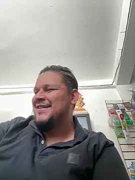 Snapshot of fercho25rv chatting on 07-25-26, 06:27 fercho25rv online show from 07-25-26, 06:27