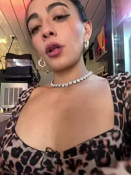 Skinytwin online show from 07-10-26, 08:11