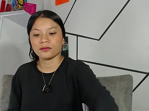 Snapshot of charlotte_vickie chatting on 07-06-26, 11:18 charlotte vickie online show from 07-06-26, 11:18