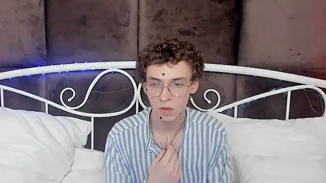 Jacob Davidson online show from 06-05-26, 06:52