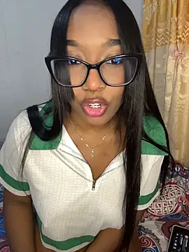 Snapshot of chell_iivy chatting on 06-22-26, 03:58 chell iivy online show from 06-22-26, 03:58