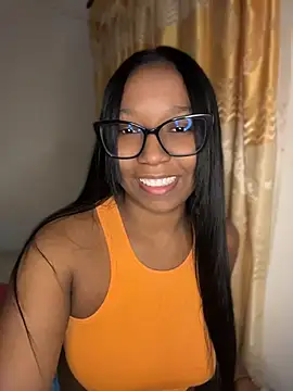 Snapshot of chell_iivy chatting on 07-05-26, 04:41 chell iivy online show from 07-05-26, 04:41