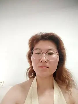 Snapshot of gaoyan880526 chatting on 06-20-26, 03:20 gaoyan880526 online show from 06-20-26, 03:20