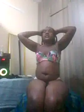 Snapshot of Creamymom4 chatting on 07-13-26, 07:27 Creamymom4 online show from 07-13-26, 07:27