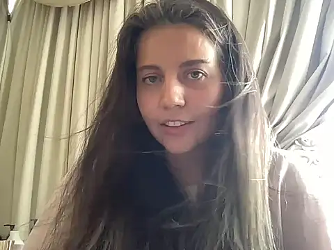 Peaches0777 online show from 06-01-26, 04:41