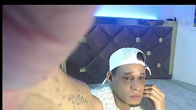 Brendt Hotx online show from 06-10-26, 11:57
