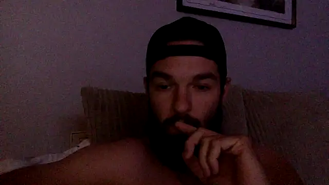 Snapshot of Tripodick2 chatting on 06-08-26, 01:28 Tripodick2 online show from 06-08-26, 01:28