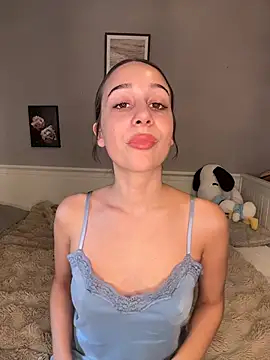 ChiaraMauzi online show from 07-19-26, 05:05