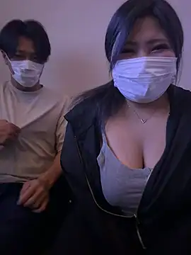 Snapshot of Ririri59 chatting on 08-08-26, 02:52 Ririri59 online show from 08-08-26, 02:52