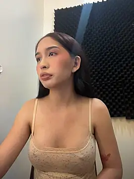 Snapshot of lovely_samina chatting on 06-27-26, 02:55 lovely samina online show from 06-27-26, 02:55