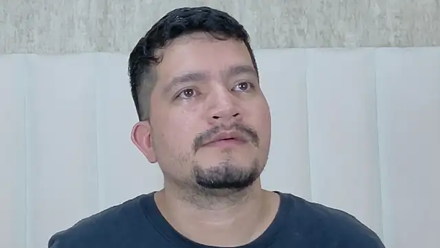 Snapshot of Zaddus chatting on 06-03-26, 02:14 Zaddus online show from 06-03-26, 02:14