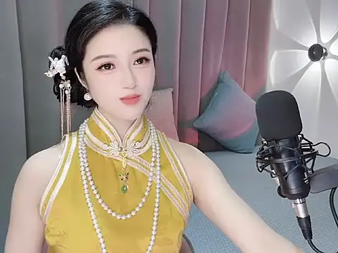 Momo-Wow online show from 06-03-26, 06:16