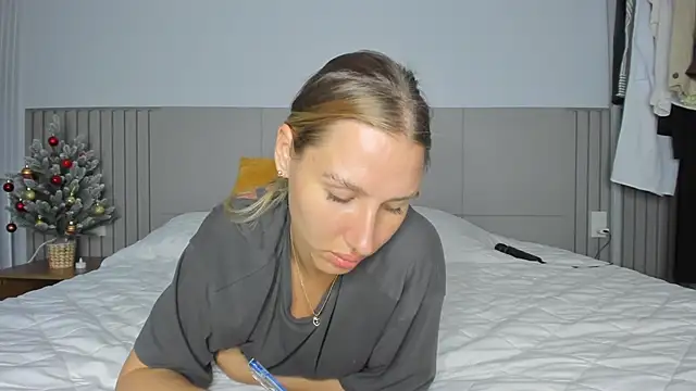 SofiClimbing online show from 12-23-25, 10:02