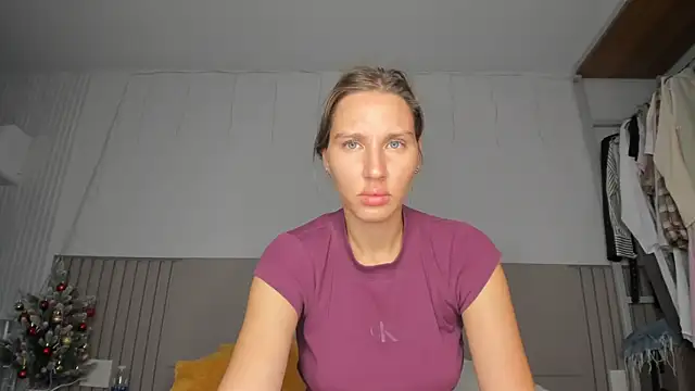 SofiClimbing online show from 02-16-26, 01:24