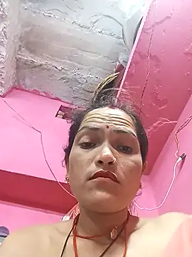 HOjuli9696 online show from 06-02-26, 10:23