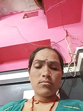 HOjuli9696 online show from 06-04-26, 06:52
