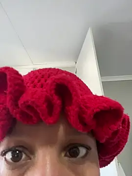 Snapshot of Nicoleleon chatting on 06-04-26, 02:23 Nicoleleon online show from 06-04-26, 02:23
