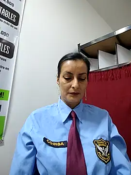 Snapshot of ALEJANDRA__28 chatting on 06-11-26, 12:47 ALEJANDRA 28 online show from 06-11-26, 12:47