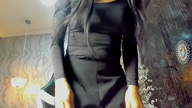 Snapshot of missnicollee chatting on 07-10-26, 07:16 missnicollee online show from 07-10-26, 07:16