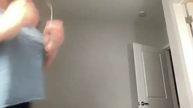 maddiliz online show from 09-24-25, 03:54