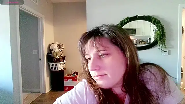 Snapshot of maddiliz chatting on 02-16-26, 07:43 maddiliz online show from 02-16-26, 07:43